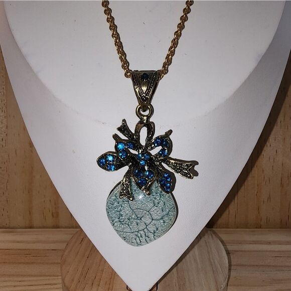 Elegant Blue and Gold Pendant Necklace 17" Marked India - Picture 2 of 6